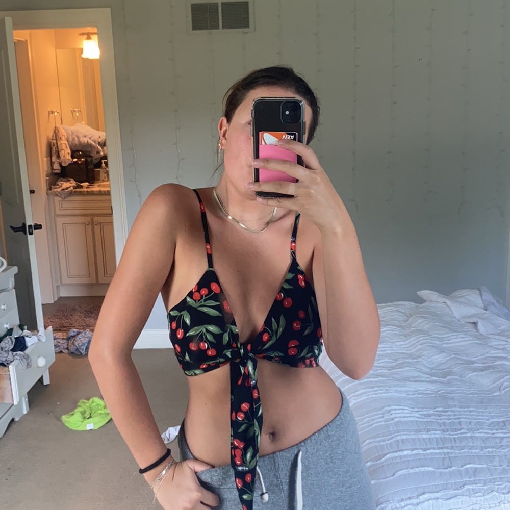 Cherry Top - image 2